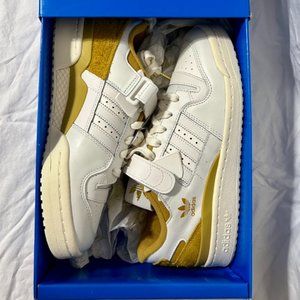 *BRAND NEW* ADIDAS FORUM 84 LOW SNEAKERS